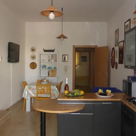 Apartment Le Cave Arbacani Dimora Con Patio E Giardino *