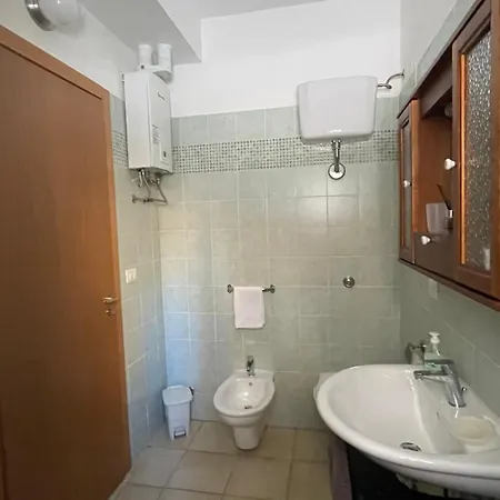 Apartment Le Cave Arbacani Dimora Con Patio E Giardino
